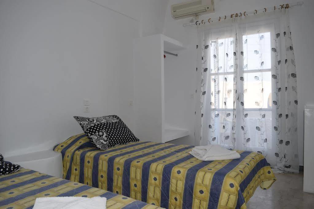 Join Us Low Cost Rooms Kamári Eksteriør bilde