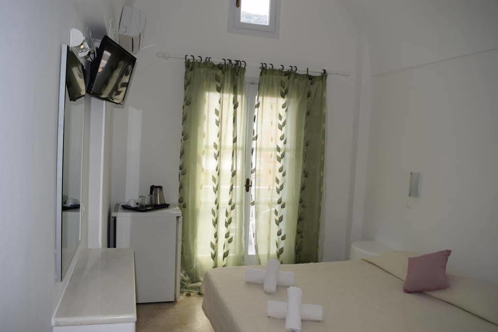 Join Us Low Cost Rooms Kamári Eksteriør bilde