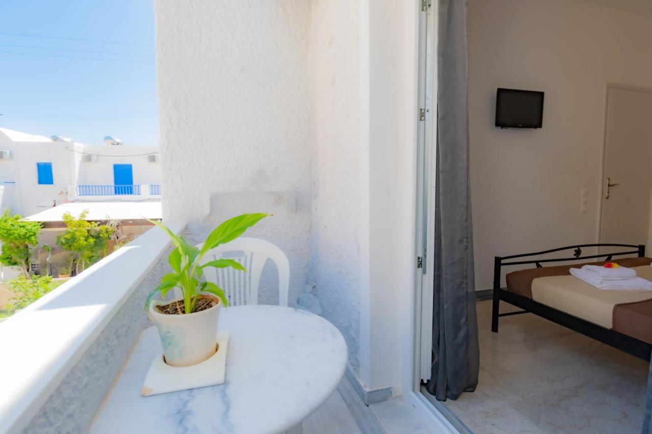 Join Us Low Cost Rooms Kamári Eksteriør bilde